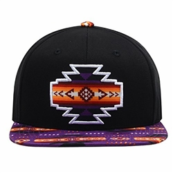 EMBROIDERED PATCH SNAP BACK HAT